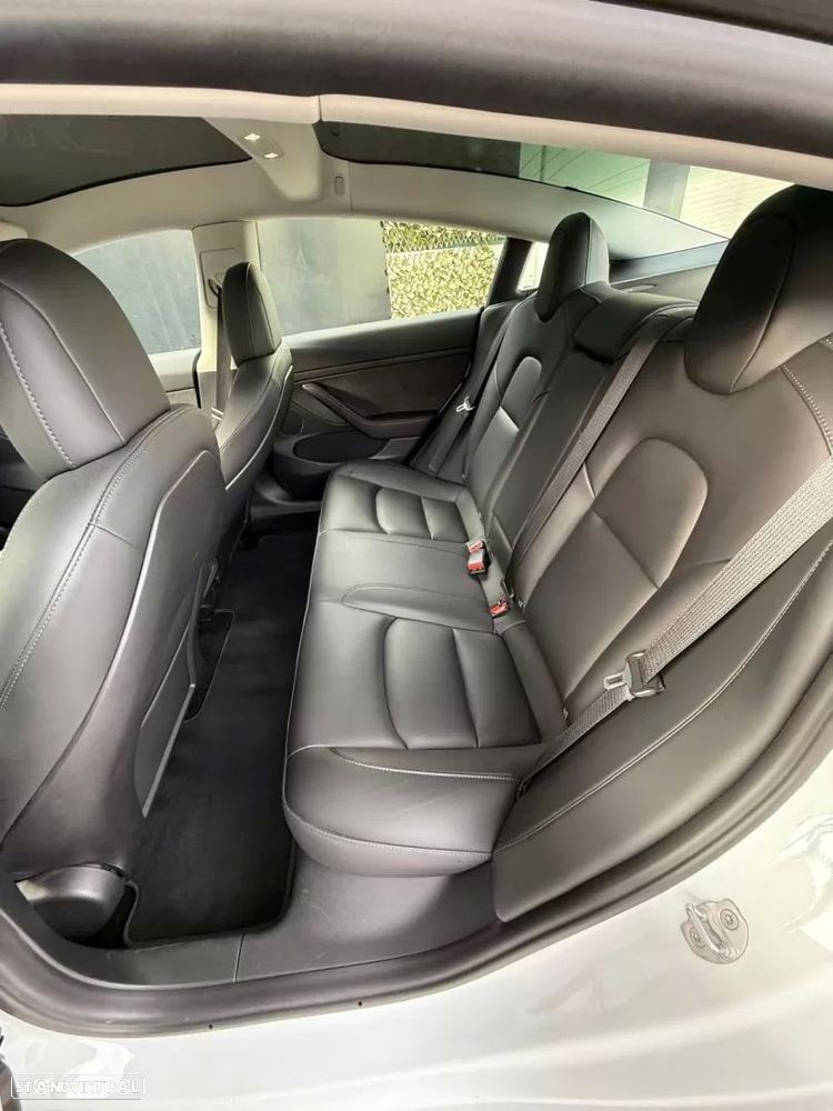Tesla Model 3 Long Range Tração Integral - 21