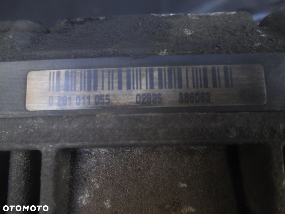 OPEL VECTRA C SIGNUM 2.2DTI POMPA WTRYSKOWA 1465575011 0281011055 BOSCH ORYGINAŁ - 3