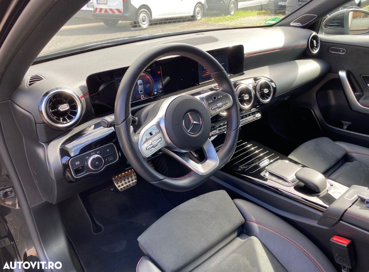 Mercedes-Benz AMG - 1