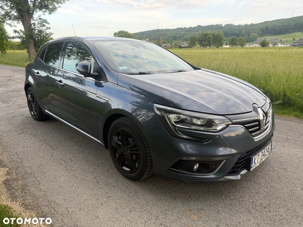 Renault Megane 1.5 dCi Bose EDC - 2