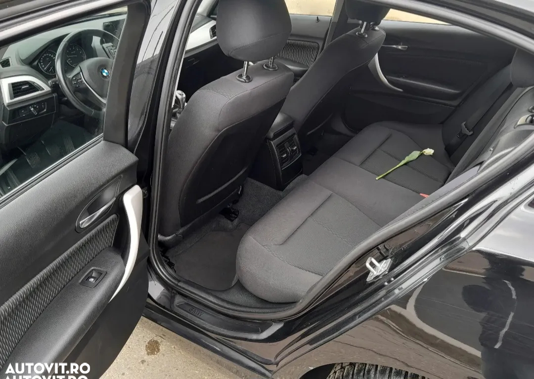 BMW Seria 1 114i - 18
