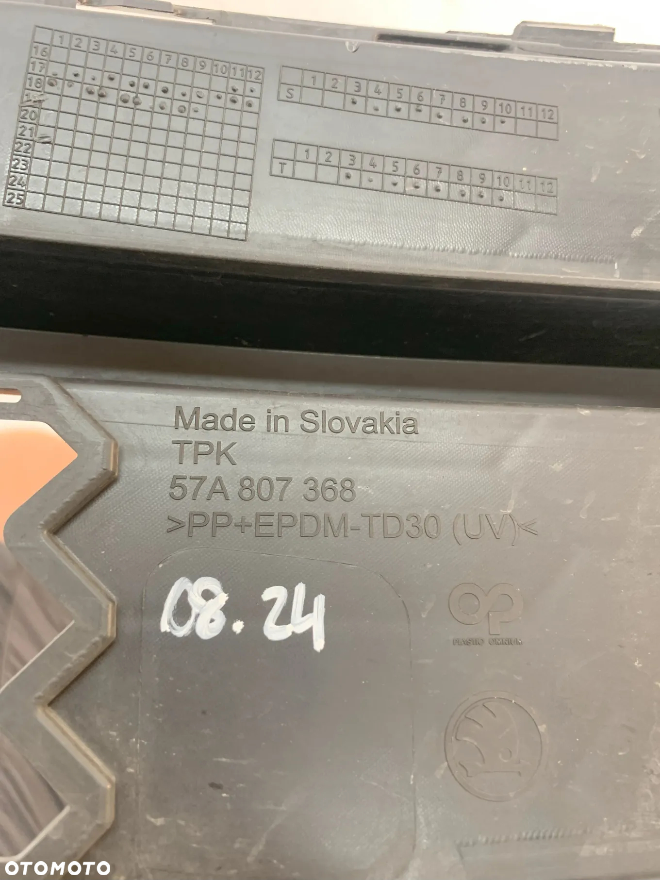 Skoda Karoq 17-21r Atrapa kratka prawa - 4