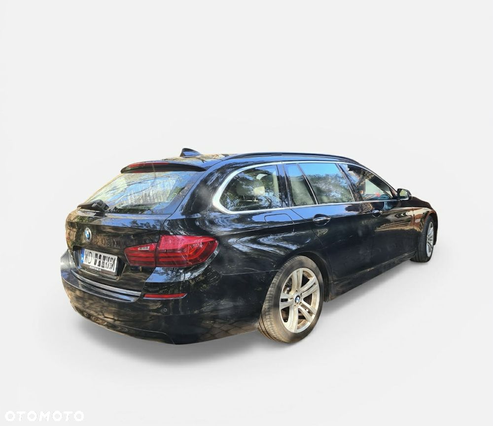 BMW Seria 5 520i Luxury Line - 13