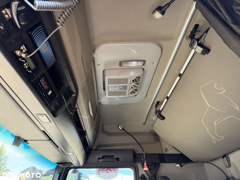 MAN TGX 18.430 LOW DECK / RETARDER INTARDER / SALON POLSKA / MEGA / ORYGIALNY FABRYCZNY BIAŁY KOLOR / OKLEJONY FOLIĄ REKLAMOWĄ / 1 WŁAŚCICIEL / KLIMA POSTOJOWA / TACHOGRAF NOWEJ GENERACJI / 2022 ROK PRODUKCJI !! - 20