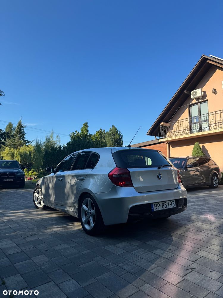 BMW Seria 1 118d - 4