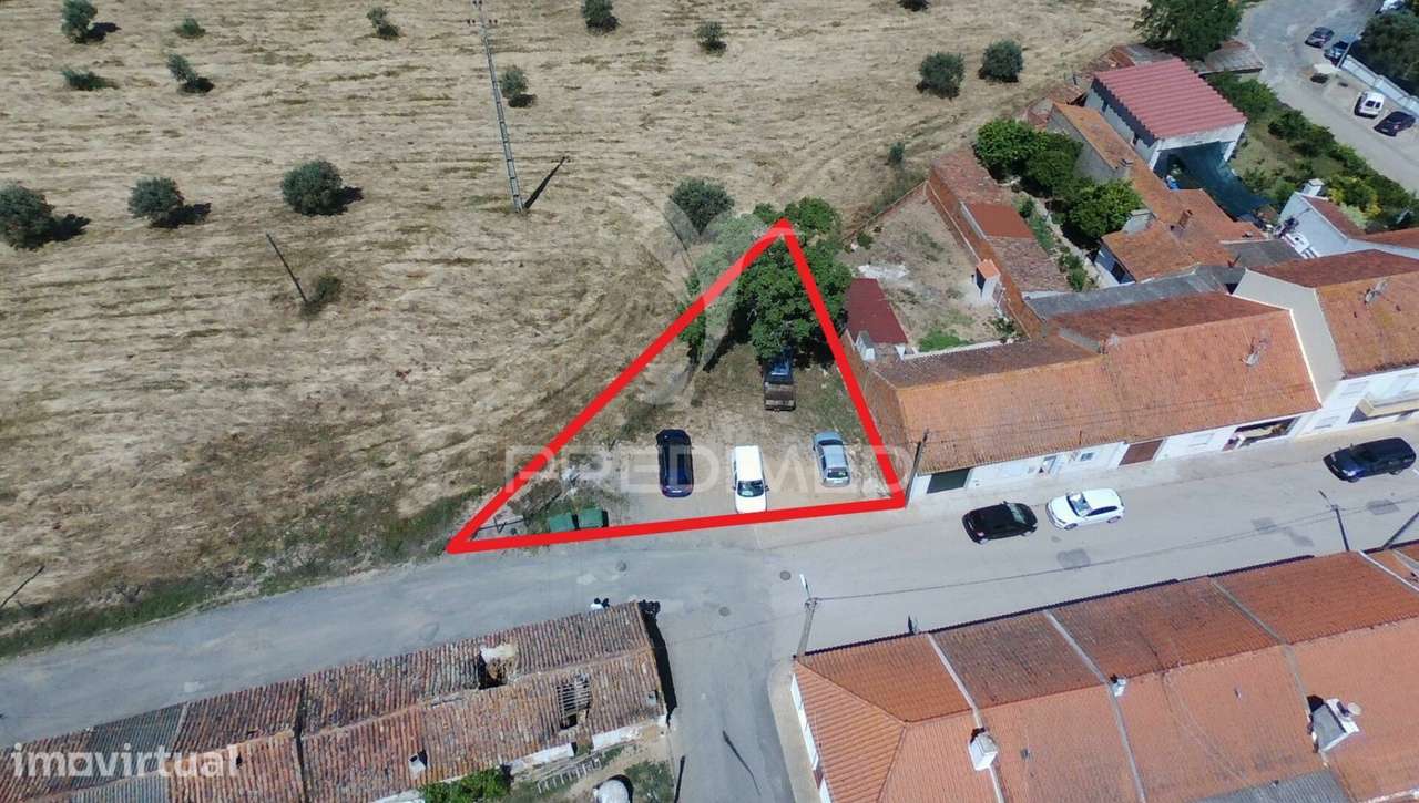 Terreno urbano e Lote em São Domingos - Grande imagem: 3/16