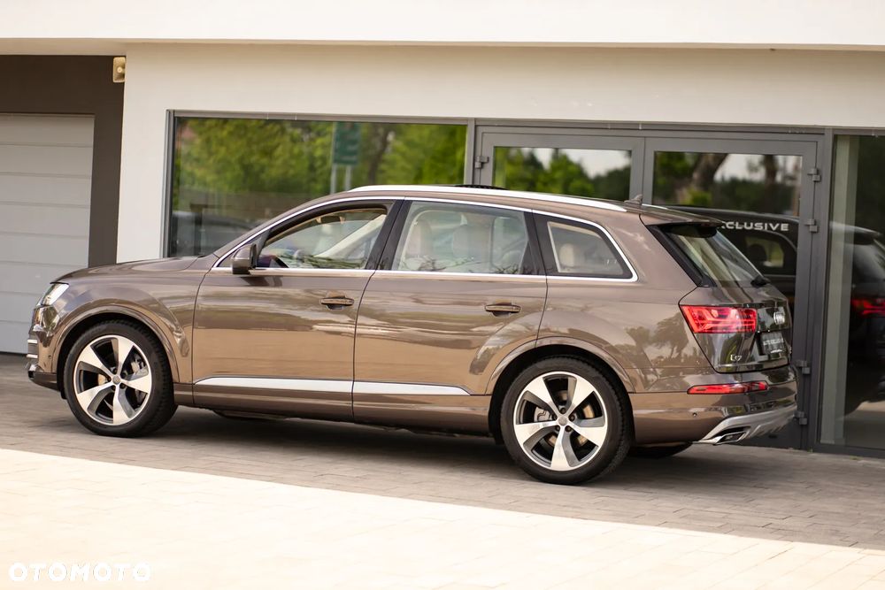 Audi Q7 - 17