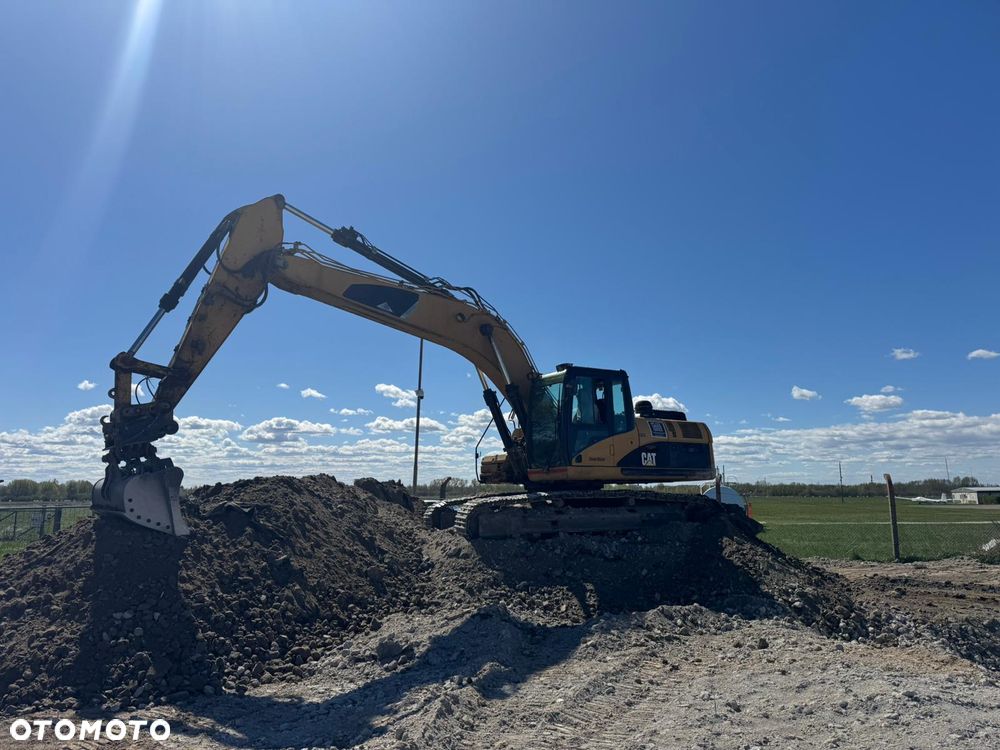 Caterpillar CAT 324 D - 5