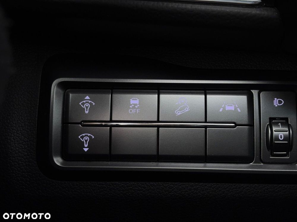 SsangYong/KGM Tivoli 1.5 T-GDI Crystal - 19