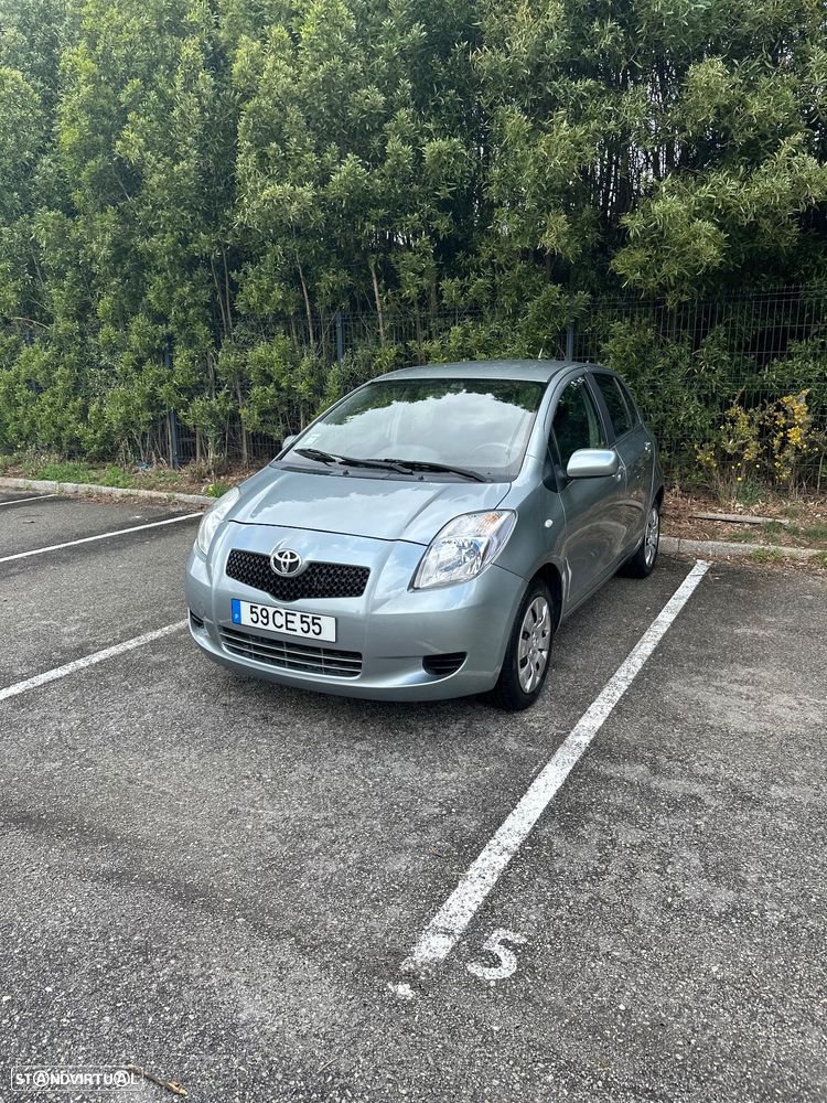 Toyota Yaris 1.0 VVT-i Rock in Rio - 1