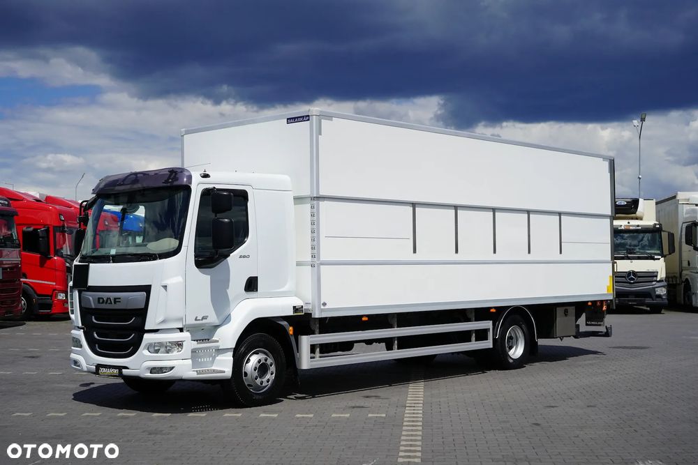 DAF / LF / 260 / EURO 6 / ACC / IZOTERMA + WINDA / 18 PALET / ŁAD. 7 700 KG - 1