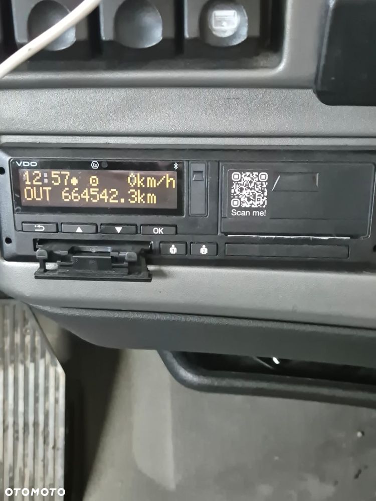 Renault MAGNUM - 9