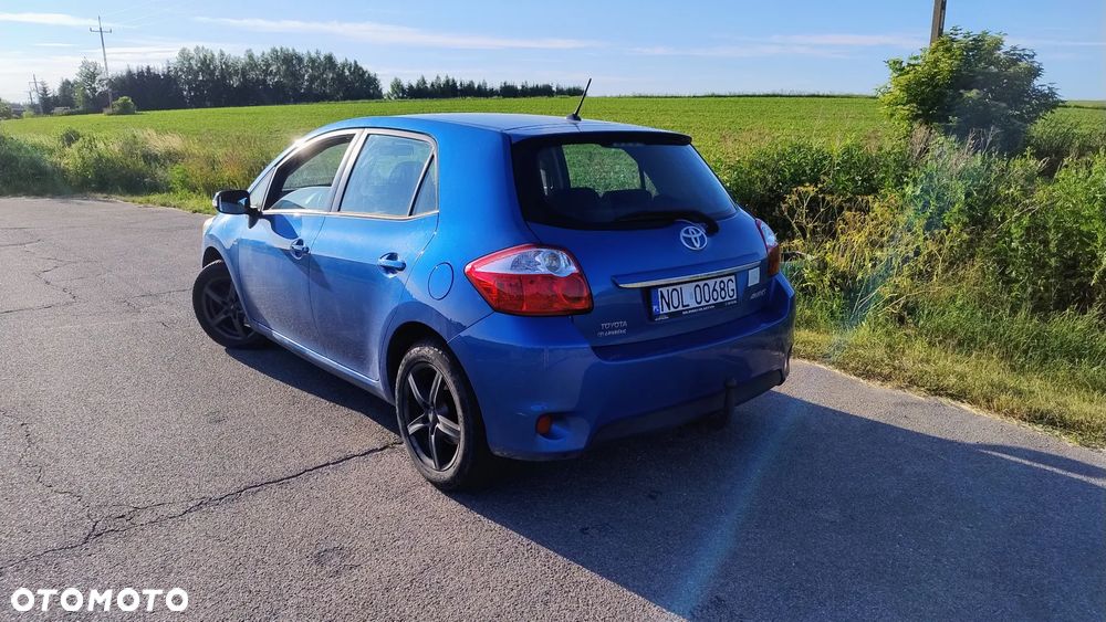 Toyota Auris 1.33 VVT-i Terra - 6