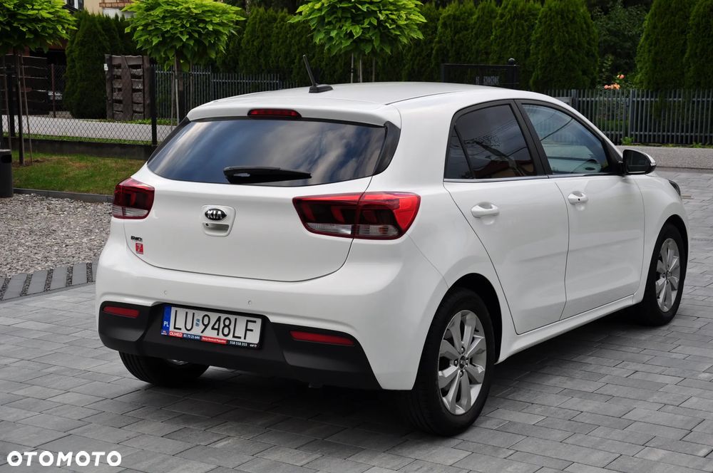 Kia Rio 1.0 T-GDI L - 10