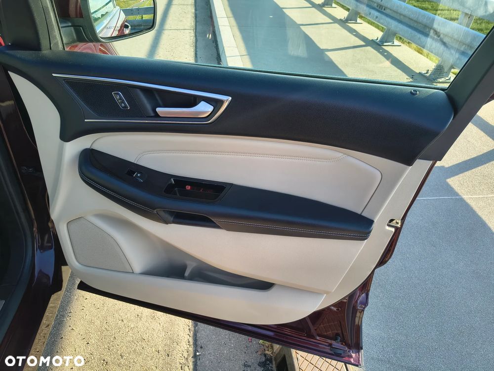 Ford Edge - 19