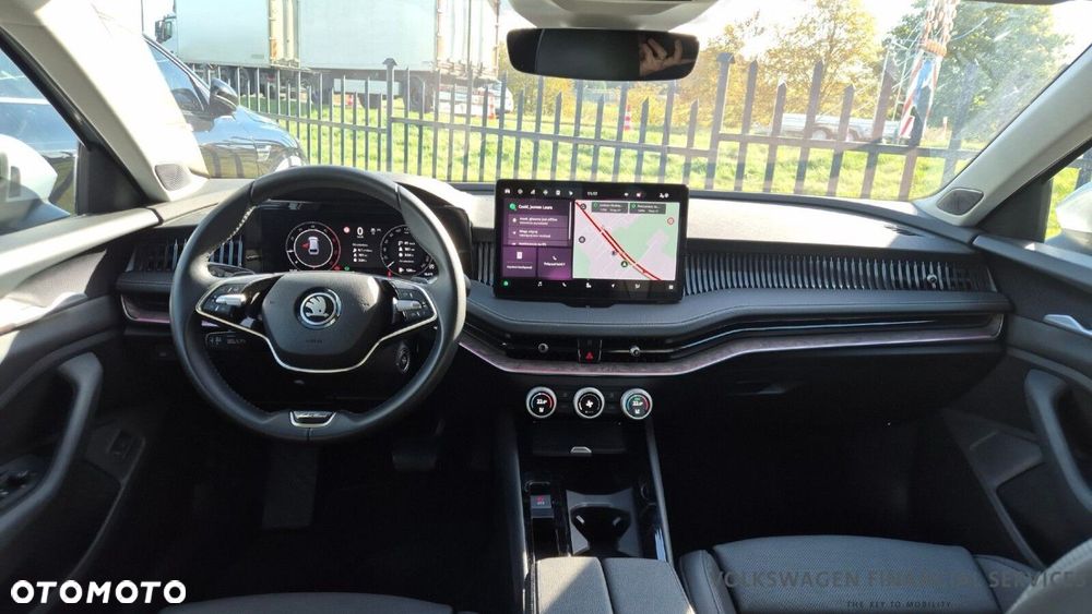 Skoda Superb 2.0 TDI SCR L&K DSG - 5