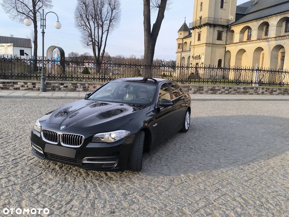 BMW Seria 5 525d - 19