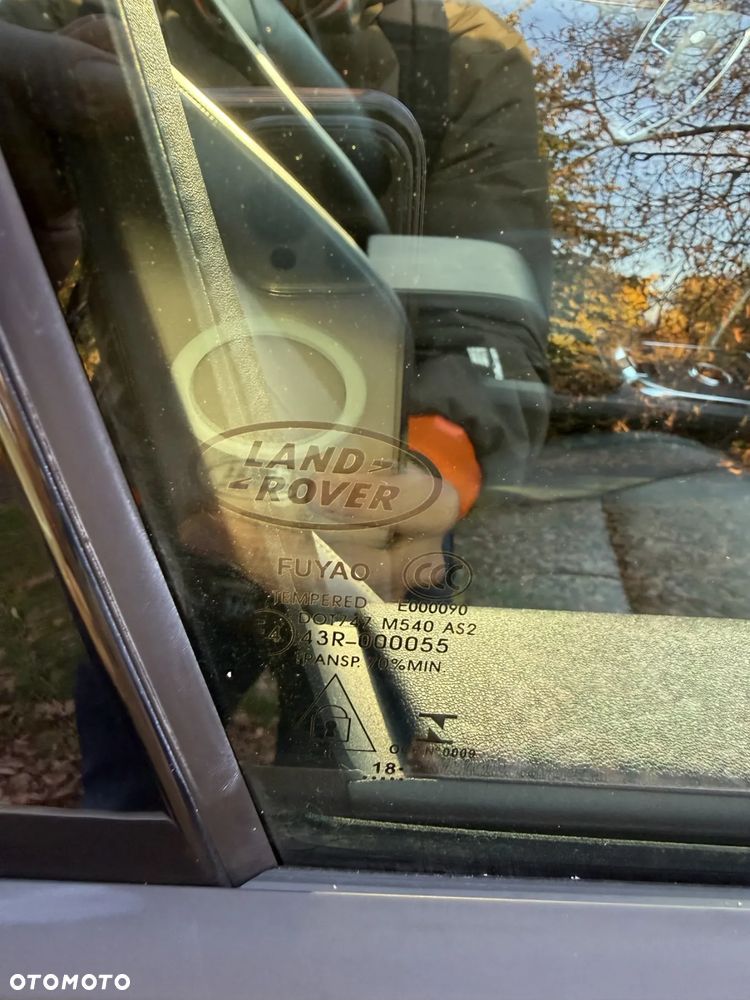 Land Rover Discovery Sport 2.0 Si4 SE - 16