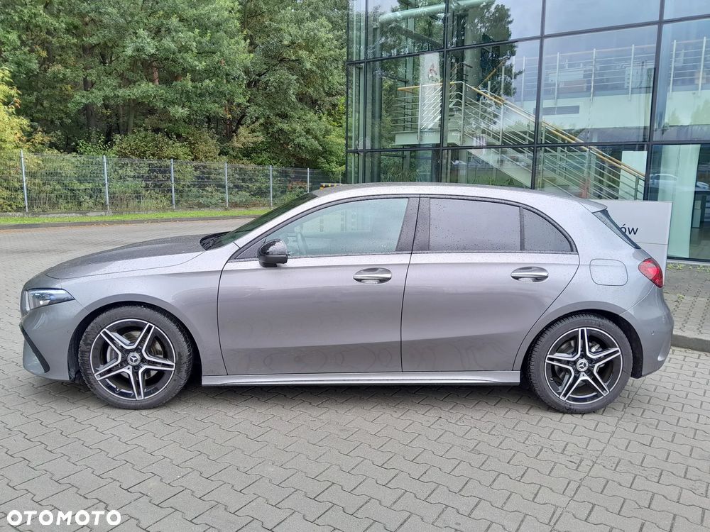 Mercedes-Benz Klasa A 200 AMG Line 7G-DCT - 4
