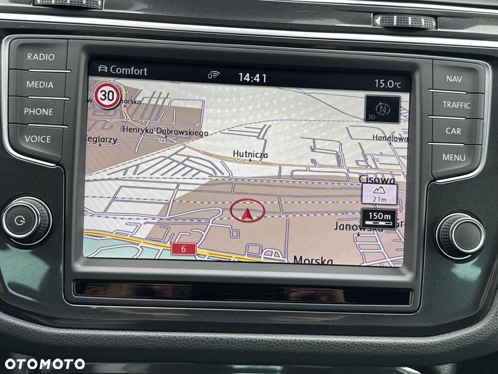 Volkswagen Tiguan - 26