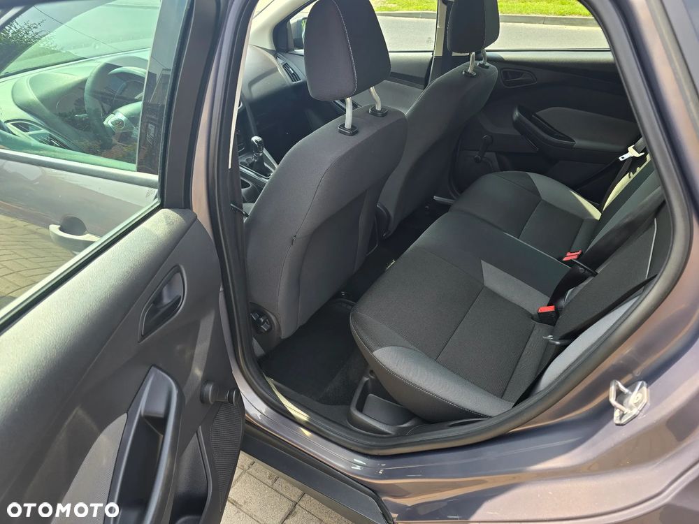 Ford Focus - 7