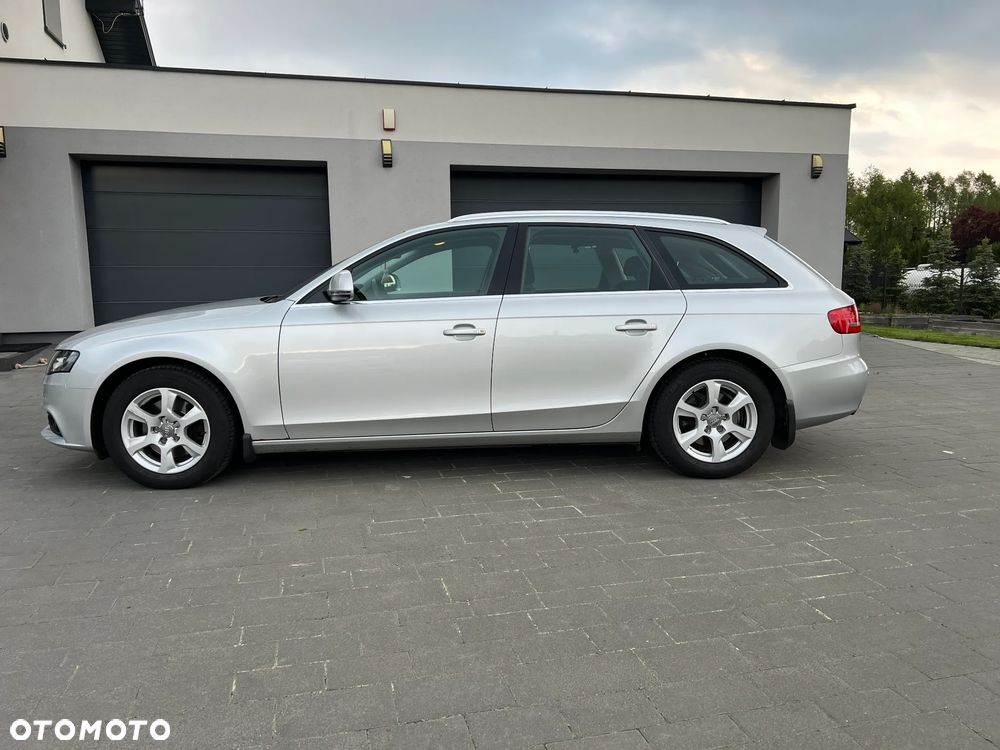 Audi A4 Avant - 3