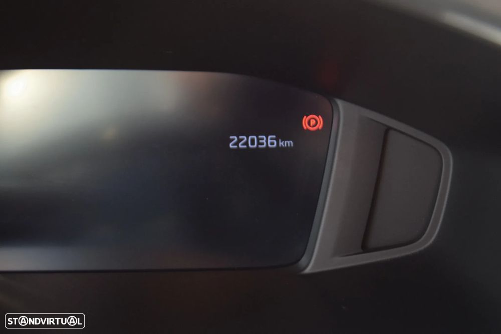 Peugeot 208 1.2 Hybrid Allure e-DCS6 - 31