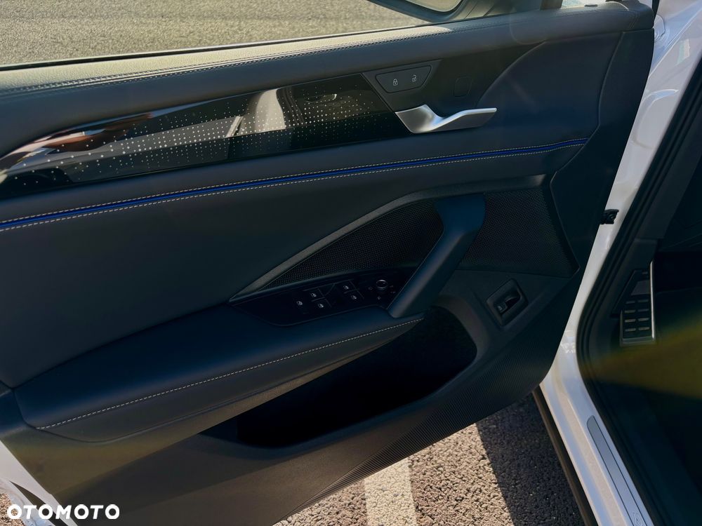 Volkswagen Tiguan 2.0 TSI 4Mot R-Line Plus DSG - 20