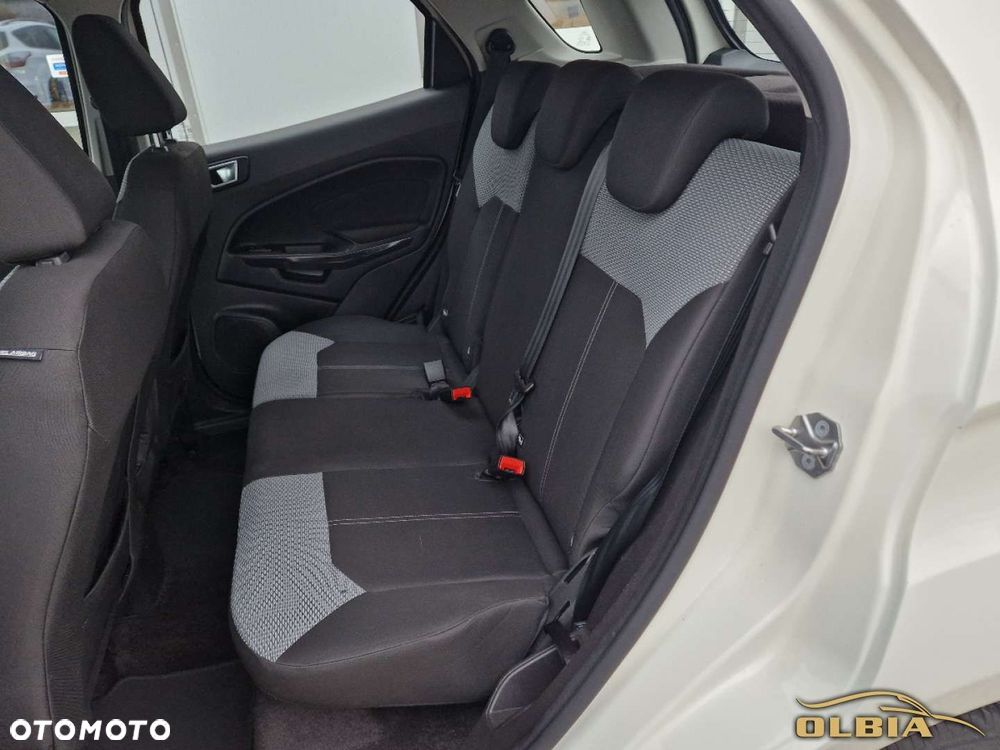 Ford EcoSport - 16