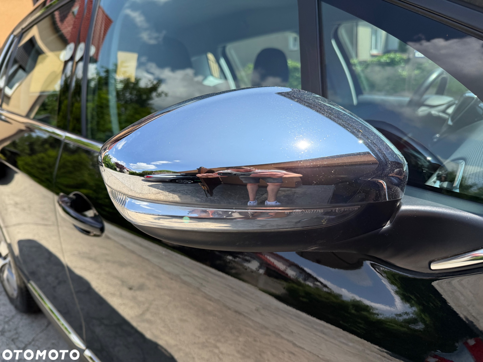 Peugeot 2008 1.2 Pure Tech Allure S&S - 18