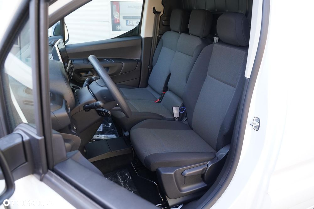 Fiat Doblo Cargo/Van - 11