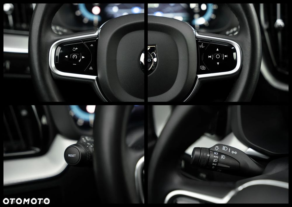 Volvo XC 60 B4 D AWD Plus Dark - 31