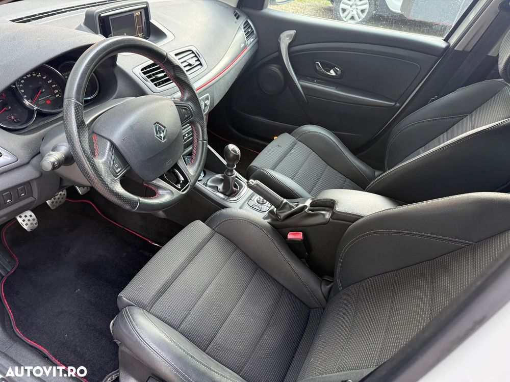 Renault Megane 1.5 dCi GT Line - 9