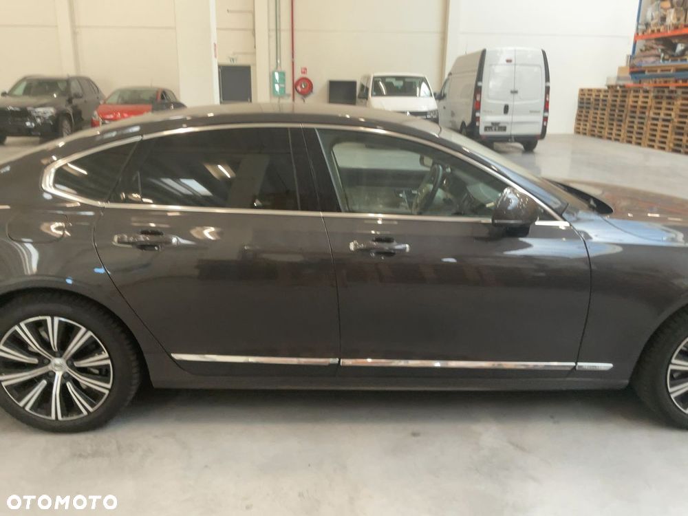 Volvo S90 T8 AWD Plug-In Hybrid Plus Bright - 4