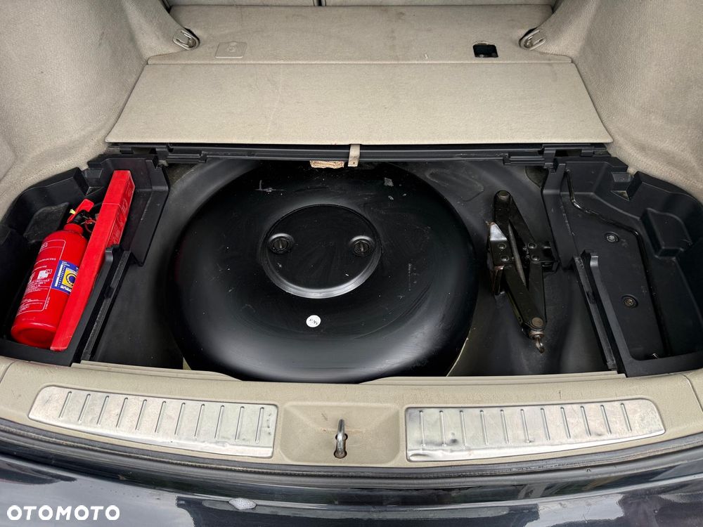 Toyota Avensis - 6