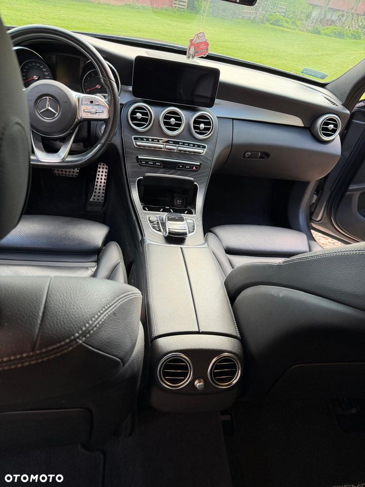 Mercedes-Benz Klasa C 200 9G-TRONIC - 12