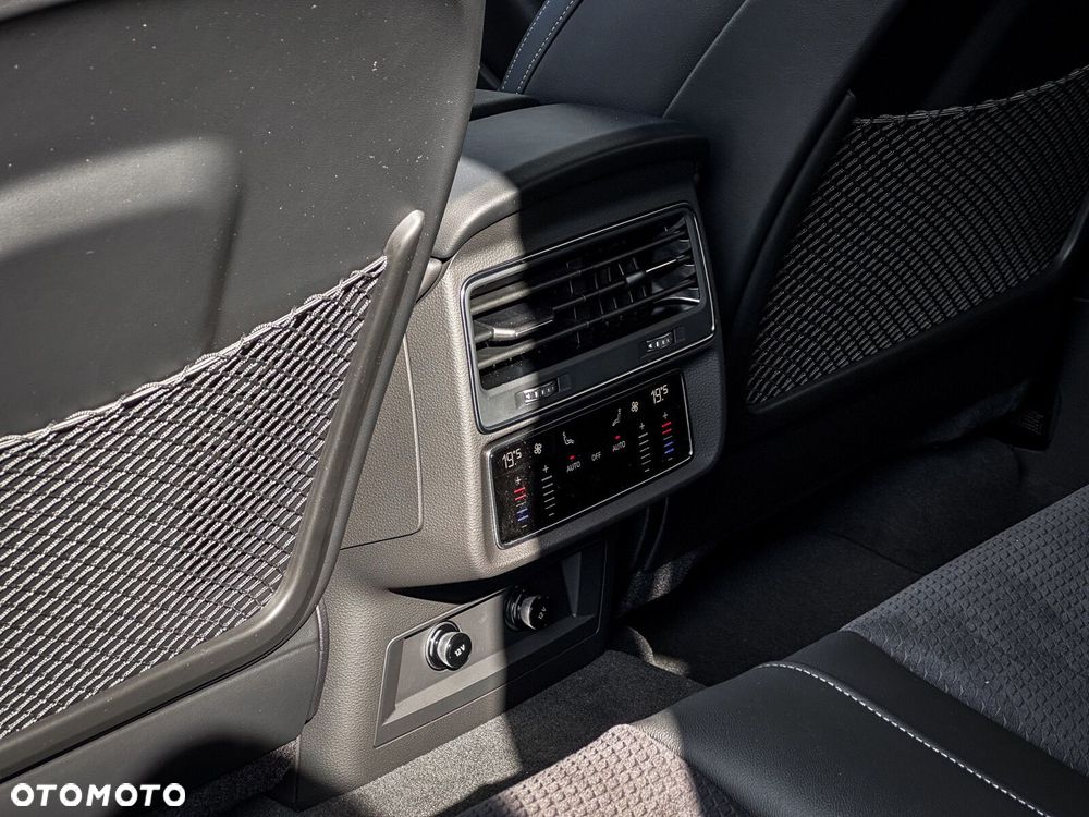 Audi Q7 - 40