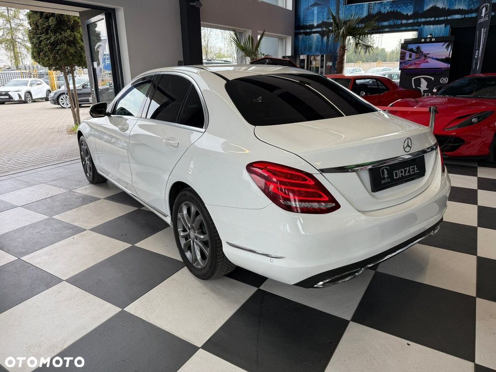 Mercedes-Benz Klasa C - 7