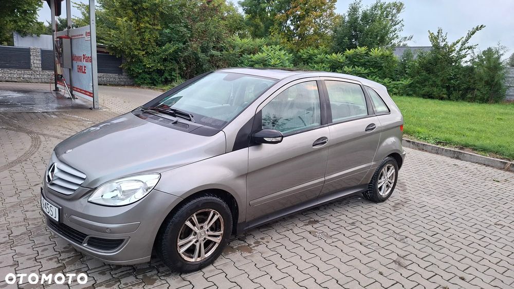 Mercedes-Benz Klasa B - 2