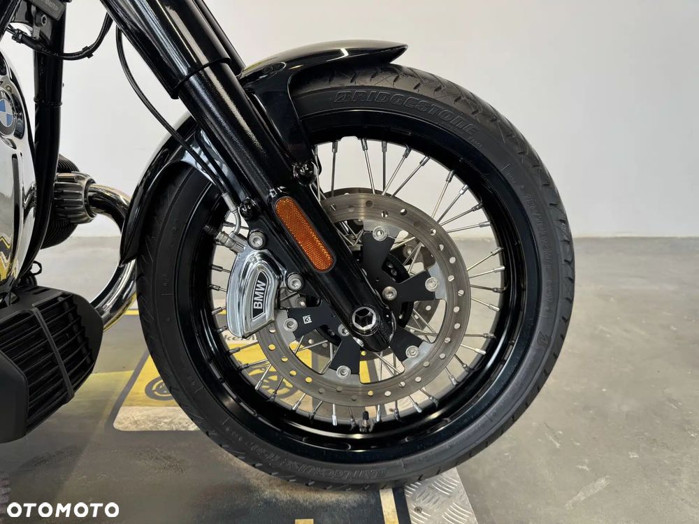 BMW R - 8