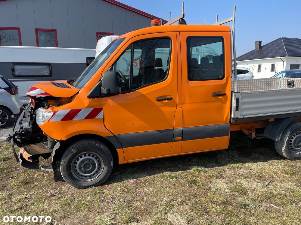 Mercedes-Benz Sprinter - 4