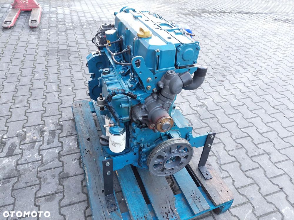 Silnik spalinowy DEUTZ BF4M1013 BF 4M 1013 Volvo Penta TD 520 GE 4-CYLINDROWY TURBO Atlas Liebherr Hamm - 3