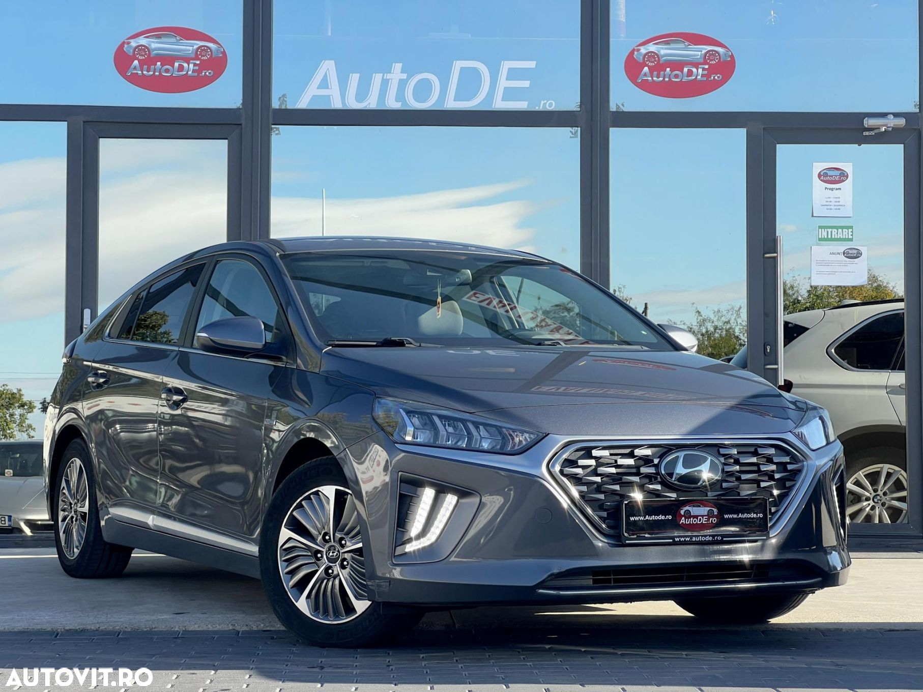 Hyundai IONIQ - 2