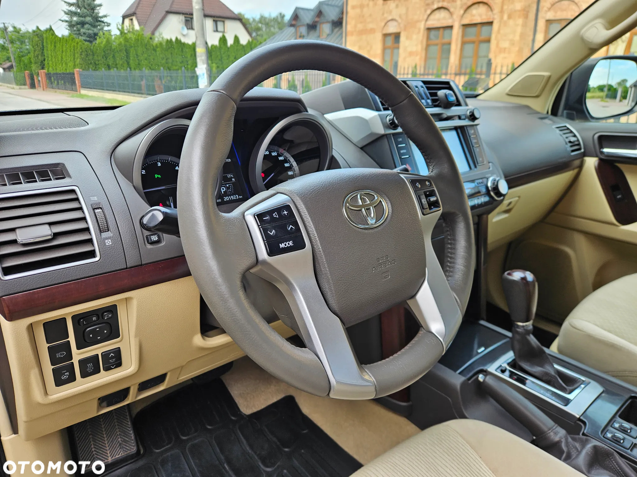 Toyota Land Cruiser LC 2.8 D-4D Premium - 25
