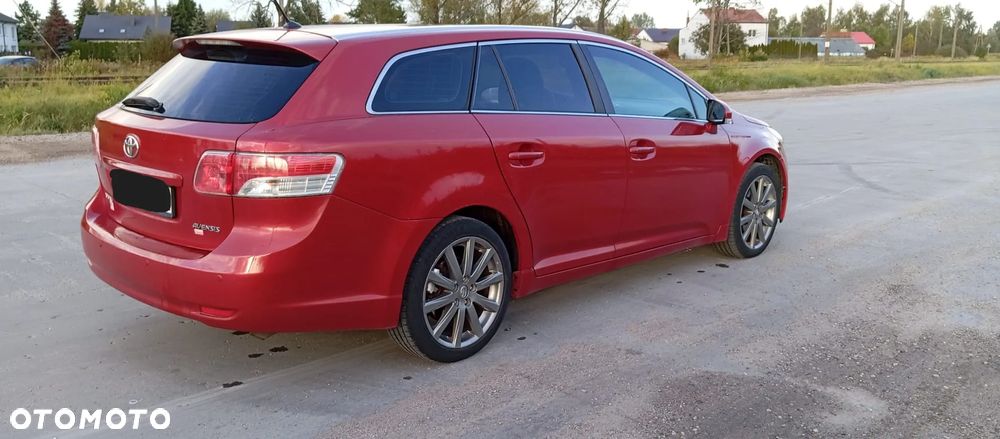 Toyota Avensis 2.0 D-4D Luna - 6