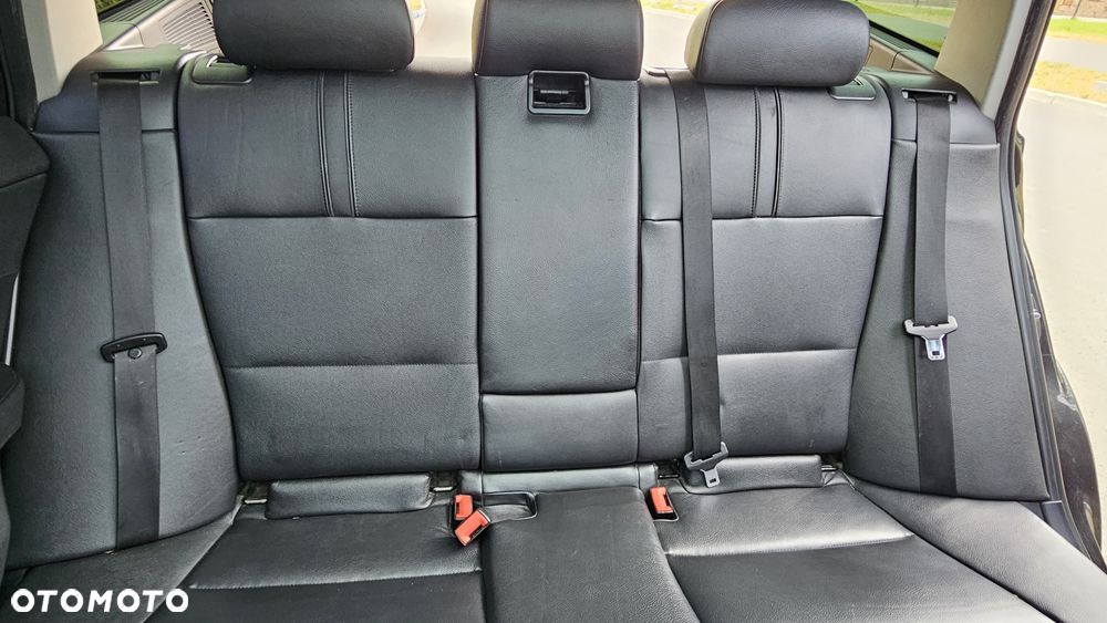 BMW X3 3.0si - 18