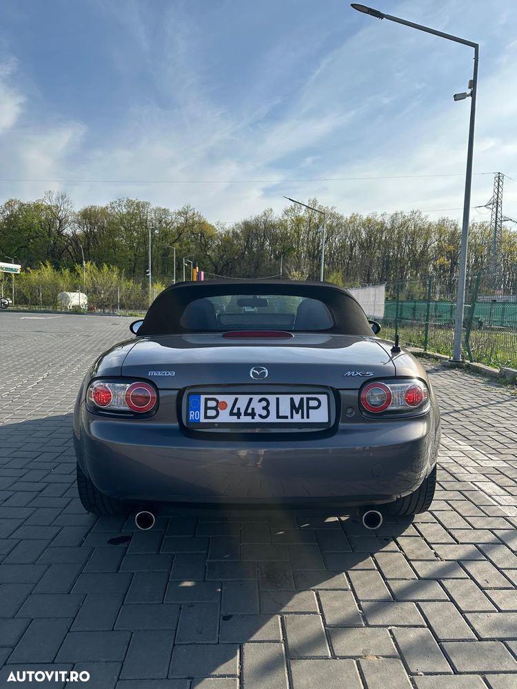 Mazda MX-5 2.0i RC REVOLUTION - 2