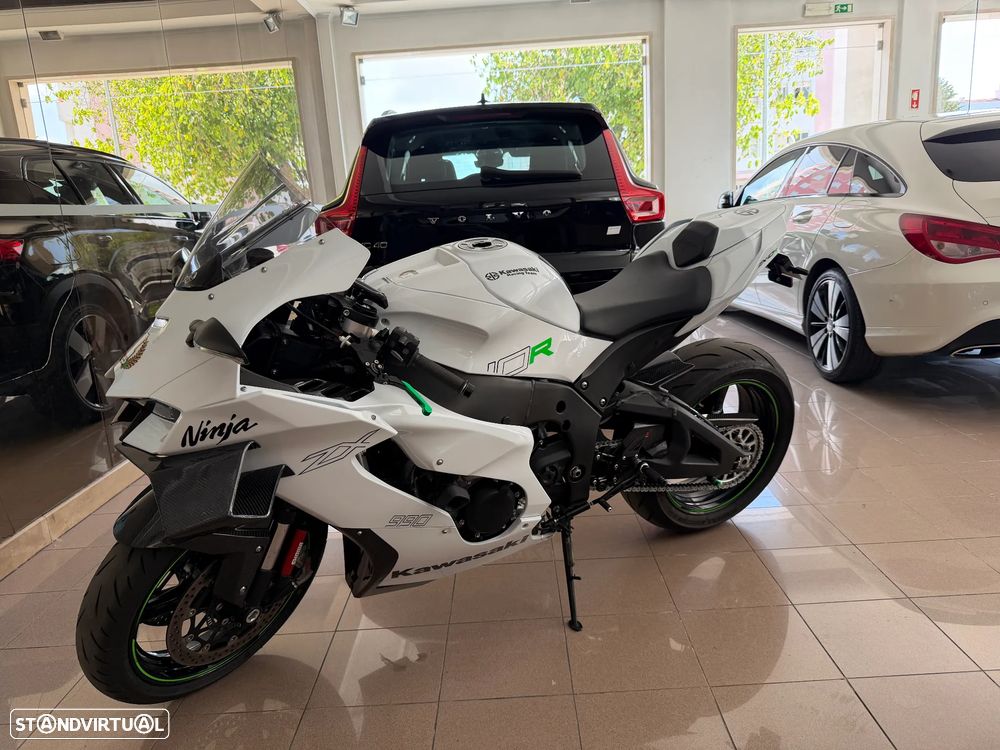 Kawasaki ZXR ZX-10R - 1