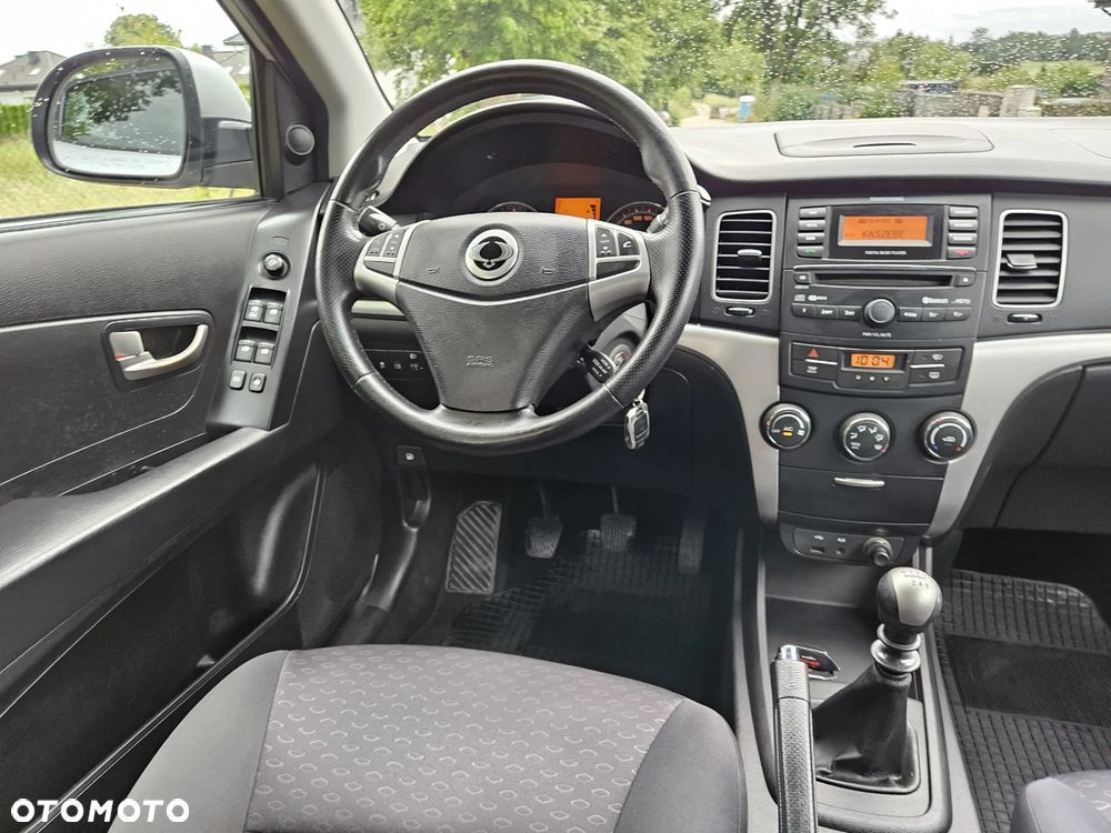 SsangYong/KGM Korando 2.0 E-XDi DPF 4WD Sapphire - 10