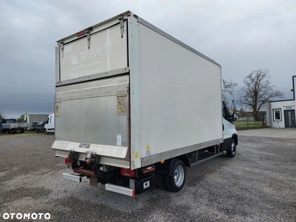 Iveco 35C/ silnik 3.0/ winda Dholandia 750 kg/ Francja - 5